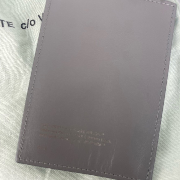 Off White Leather Badge Holder - Picture 4 of 4